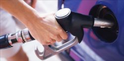 Benzina o gasolio sporco, con acqua o altre impurità: risarcimento per danni al motore. Avv. Giovanni Longo Pisa